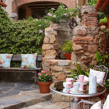 Casa Rosa Garden House * Santa Cristina d'Aro